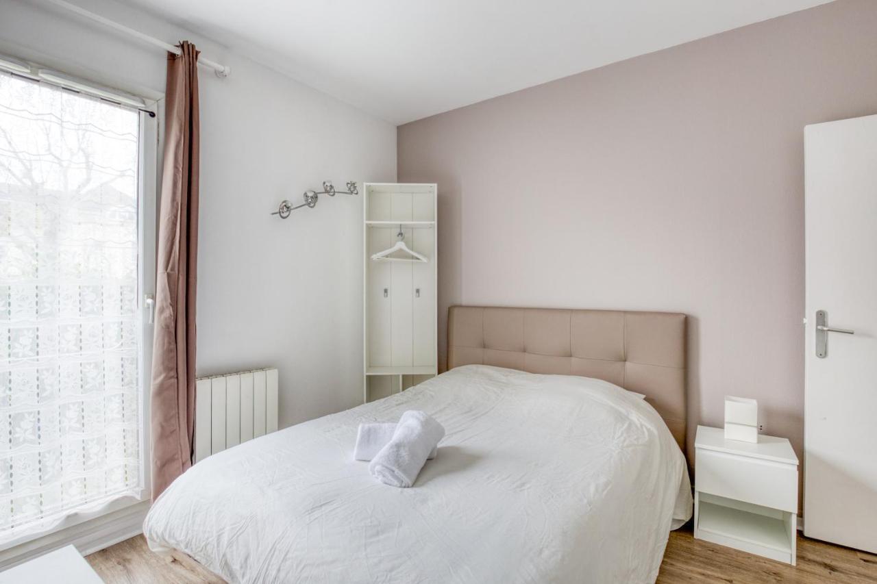 Le Petit Magny Apartment Exterior foto